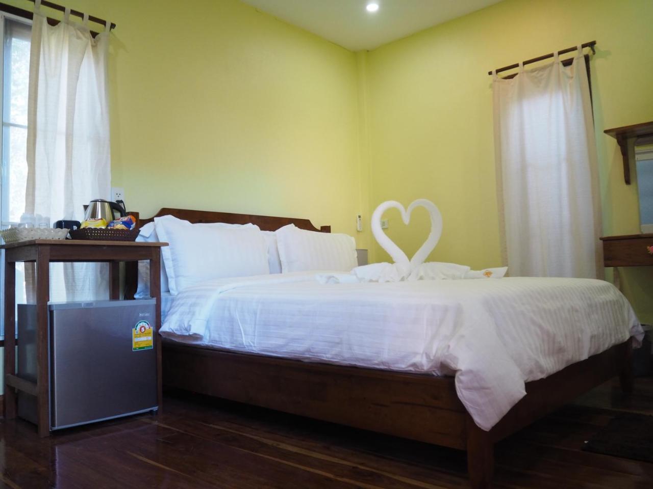 Nawiengkaeriverview Resort Mukdahan Exterior photo